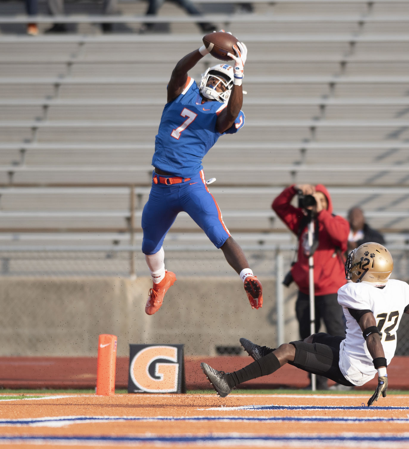 East St. Louis vs. Oak Lawn (Richards)
